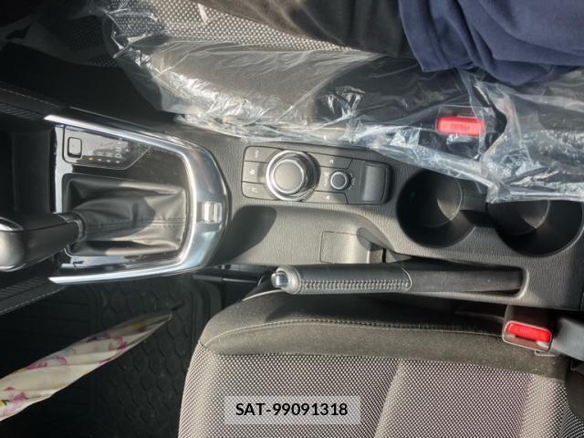 Mazda DEMIO 2017-01 8879537-21