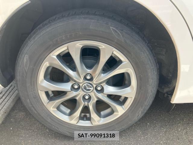 Mazda DEMIO 2017-01 8879537-6