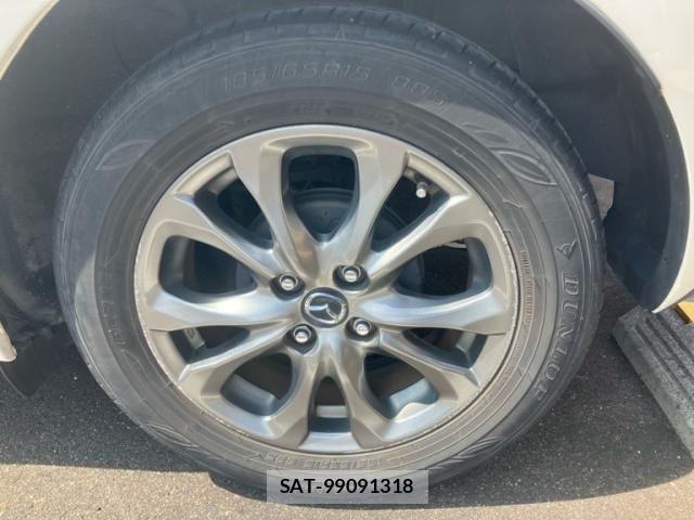 Mazda DEMIO 2017-01 8879537-7