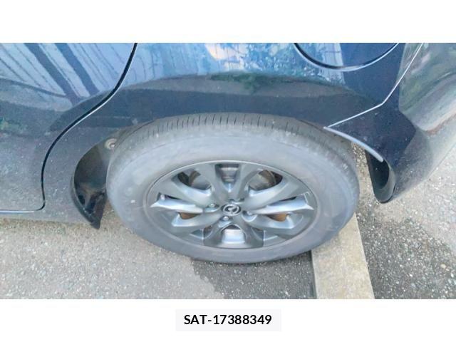 Mazda DEMIO 2017-12 8879528-9