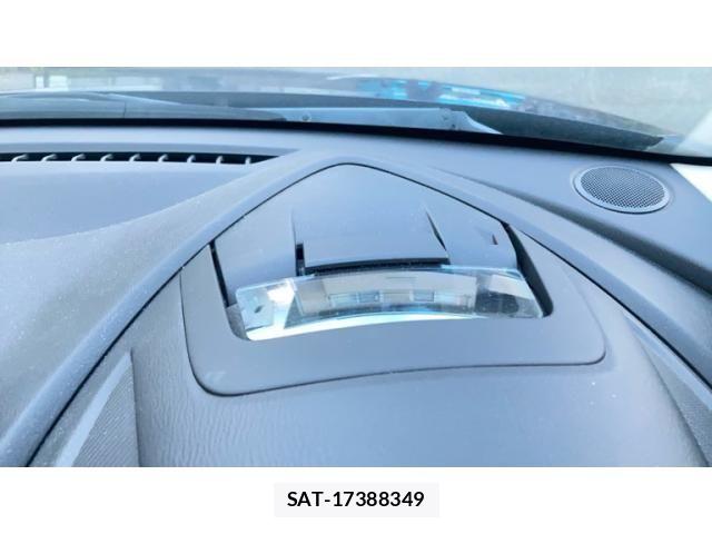 Mazda DEMIO 2017-12 8879528-25