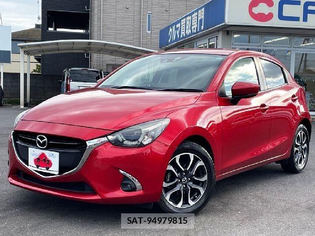 Mazda DEMIO 2017-04 8879535-0