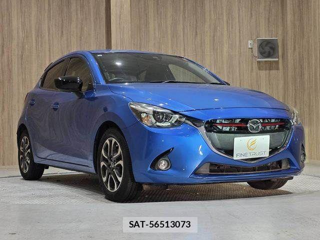 Mazda DEMIO 2015-11 8879530-15