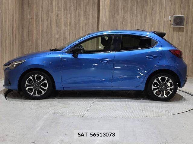 Mazda DEMIO 2015-11 8879530-20