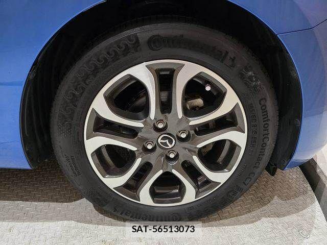 Mazda DEMIO 2015-11 8879530-27