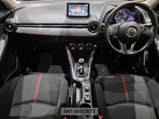 Mazda DEMIO 2015-11 8879530-2