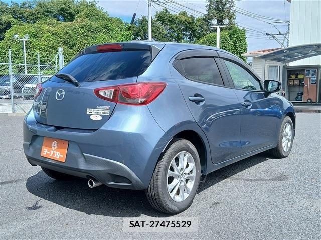 Mazda DEMIO 2015-08 8879529-4