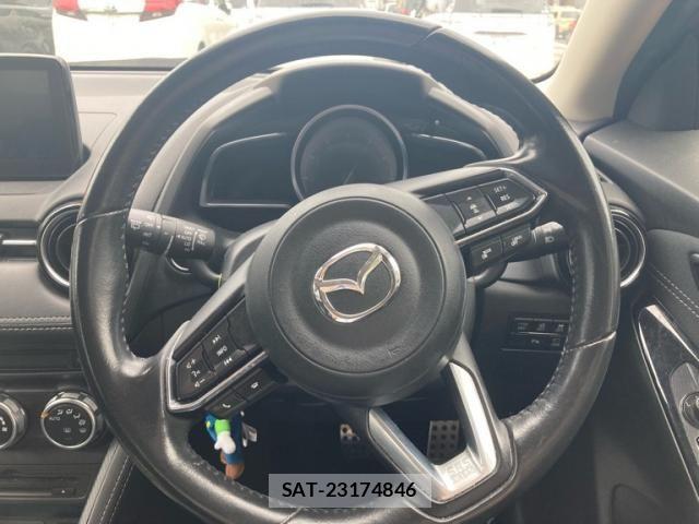 Mazda DEMIO 2018-06 8879531-16