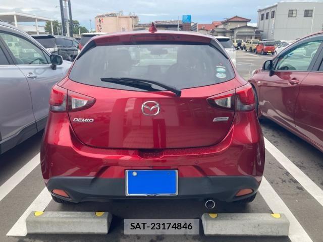 Mazda DEMIO 2018-06 8879531-3