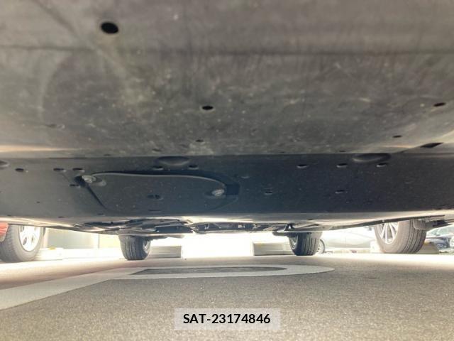 Mazda DEMIO 2018-06 8879531-6