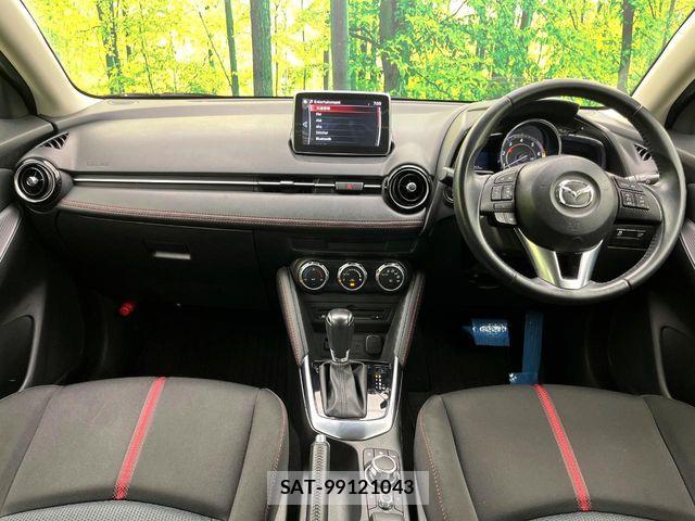Mazda DEMIO 2015-09 8879532-1