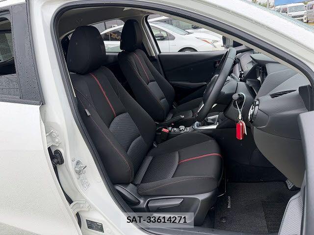 Mazda DEMIO 2016-01 8879526-17