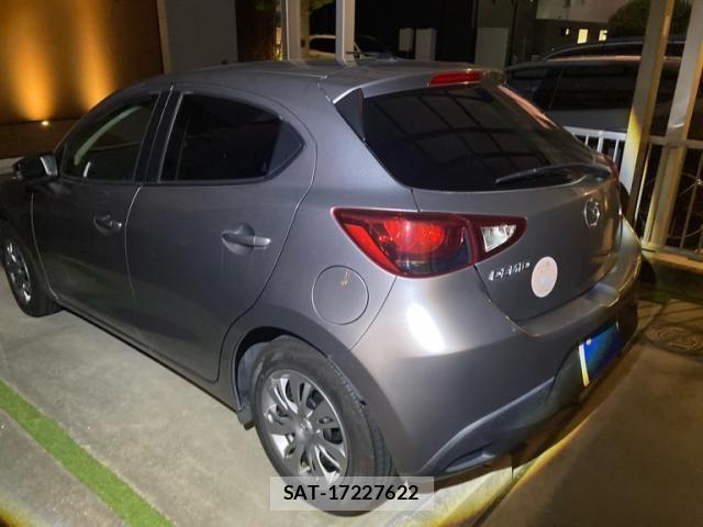 Mazda DEMIO 2014-12 8879536-4