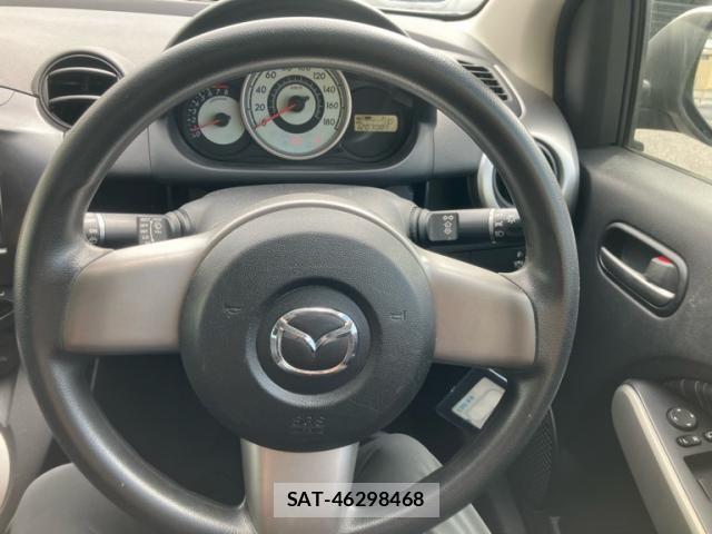 Mazda DEMIO 2010-08 8883544-17