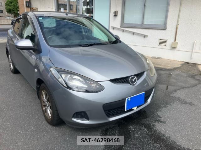 Mazda DEMIO 2010-08 8883544-1