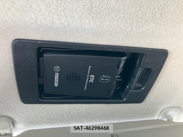 Mazda DEMIO 2010-08 8883544-21