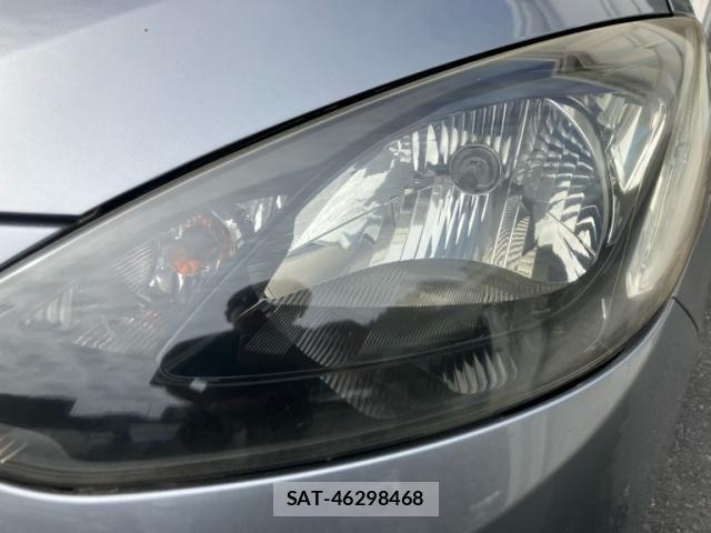 Mazda DEMIO 2010-08 8883544-2