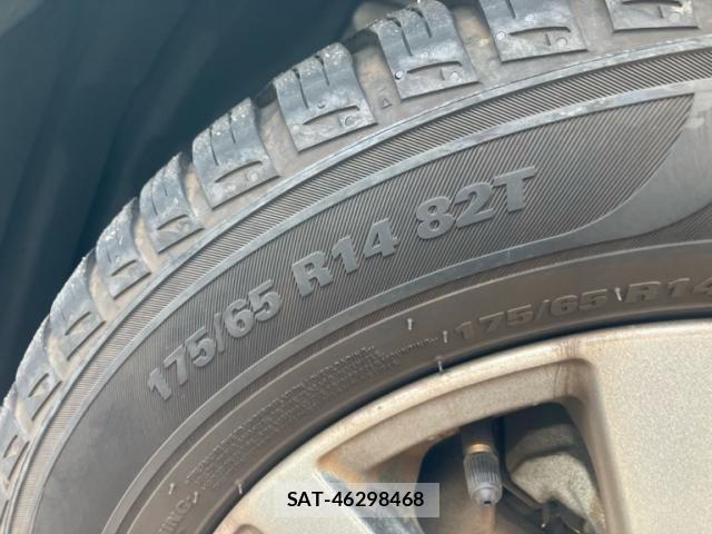Mazda DEMIO 2010-08 8883544-6