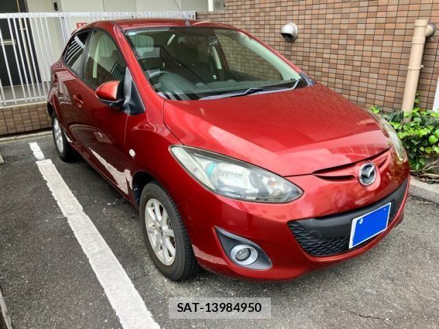 Mazda DEMIO 2014-02 8883542-0