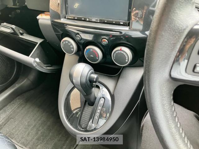 Mazda DEMIO 2014-02 8883542-12