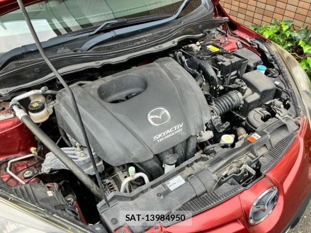 Mazda DEMIO 2014-02 8883542-14