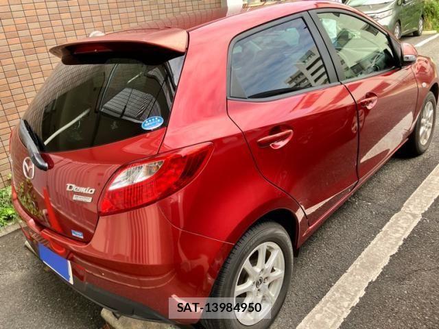 Mazda DEMIO 2014-02 8883542-2
