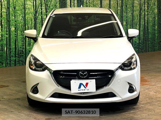 Mazda DEMIO 2017-03 8883541-13