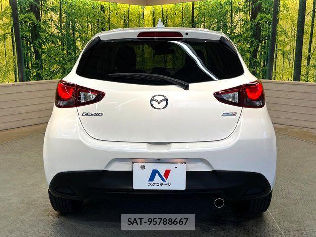 Mazda DEMIO 2016-02 8883540-14