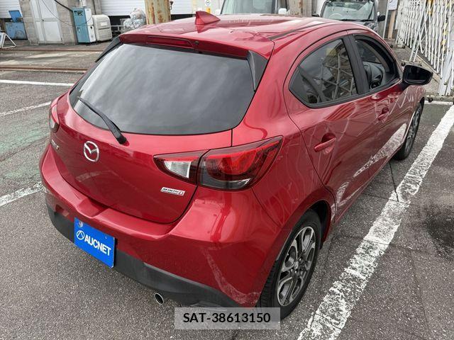 Mazda DEMIO 2016-03 8883543-4
