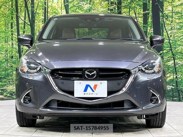 Mazda DEMIO 2017-04 999319-13
