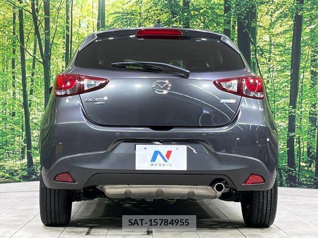 Mazda DEMIO 2017-04 999319-14