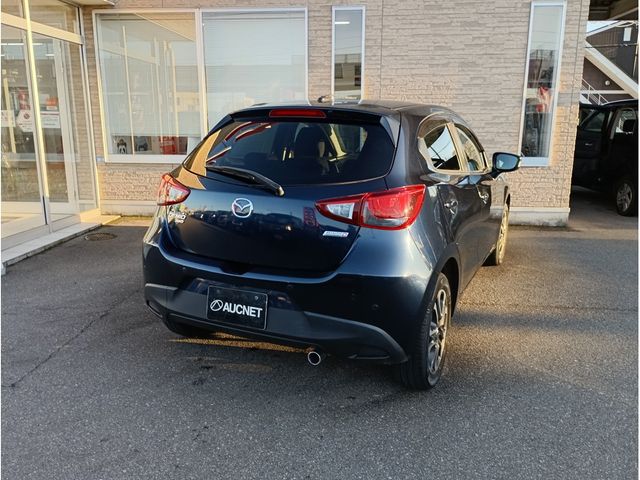 Mazda DEMIO 2015-11 1544625-2