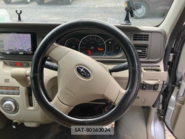 Subaru DIAS WAGON 2015-06 8207345-18