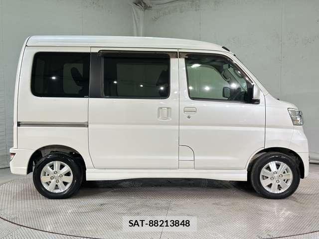 Subaru DIAS WAGON 2017-11 8335636-3