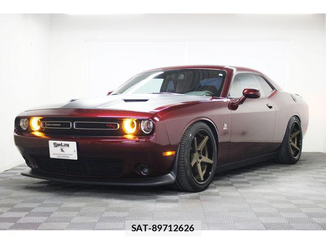 Dodge CHALLENGER 2018-03 7326796-12
