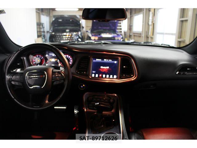 Dodge CHALLENGER 2018-03 7326796-6