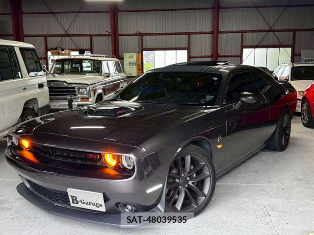 Dodge CHALLENGER 2018-06 7357576-0