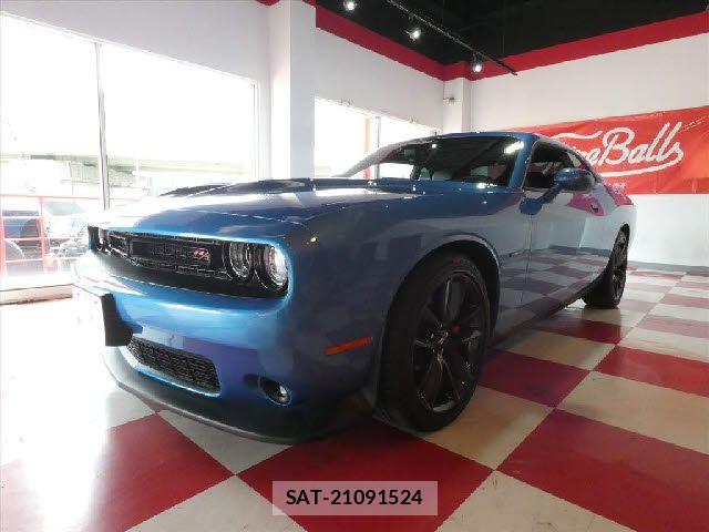 Dodge CHALLENGER 2019-03 7391986-2