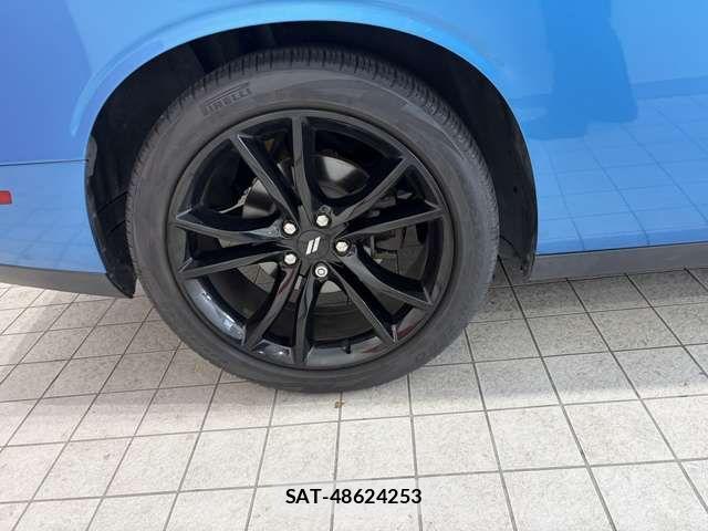 Dodge CHALLENGER 2018-01 7454058-5