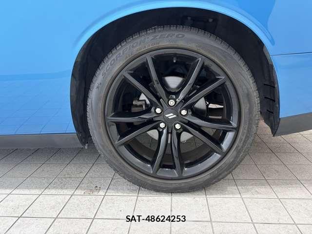 Dodge CHALLENGER 2018-01 7454058-6