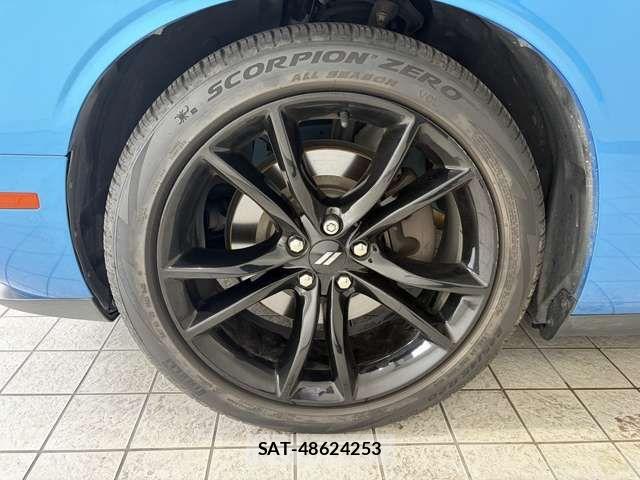 Dodge CHALLENGER 2018-01 7454058-7