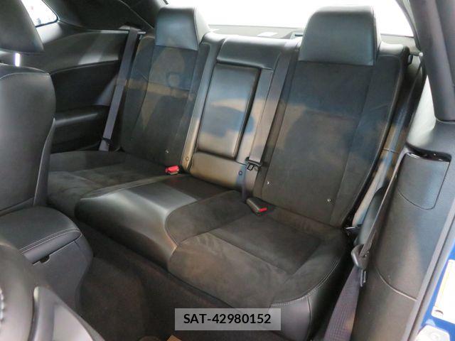 Dodge CHALLENGER 2023-10 7508562-23