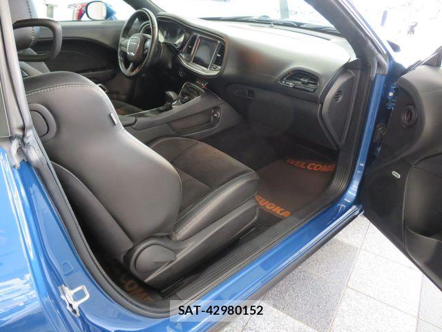 Dodge CHALLENGER 2023-10 7508562-24