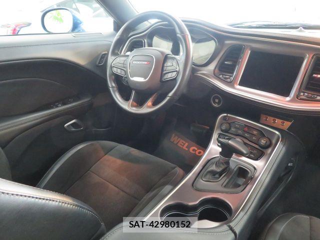 Dodge CHALLENGER 2023-10 7508562-28