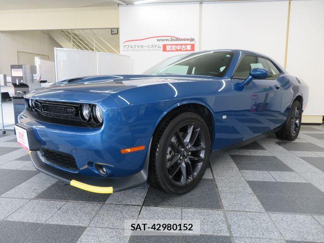 Dodge CHALLENGER 2023-10 7508562-8