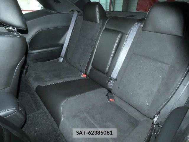 Dodge CHALLENGER 2021-06 7616284-16