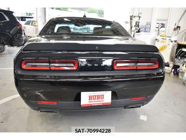 Dodge CHALLENGER 2021-07 8035311-4
