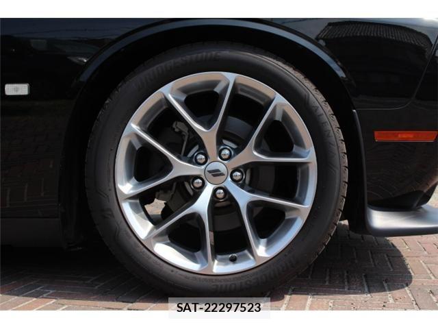 Dodge CHALLENGER 2020-11 8098958-17