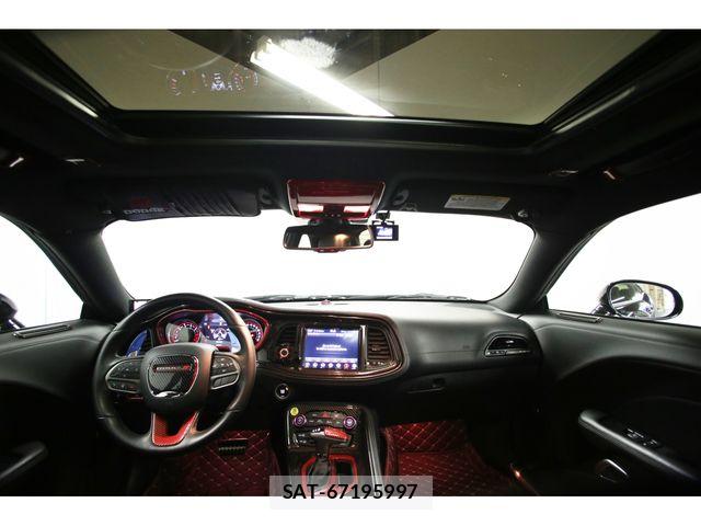 Dodge CHALLENGER 2020-11 8245083-9