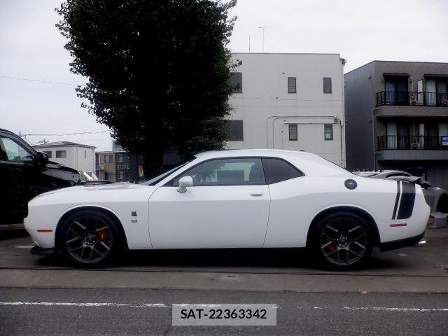 Dodge CHALLENGER 2020-04 8666070-1